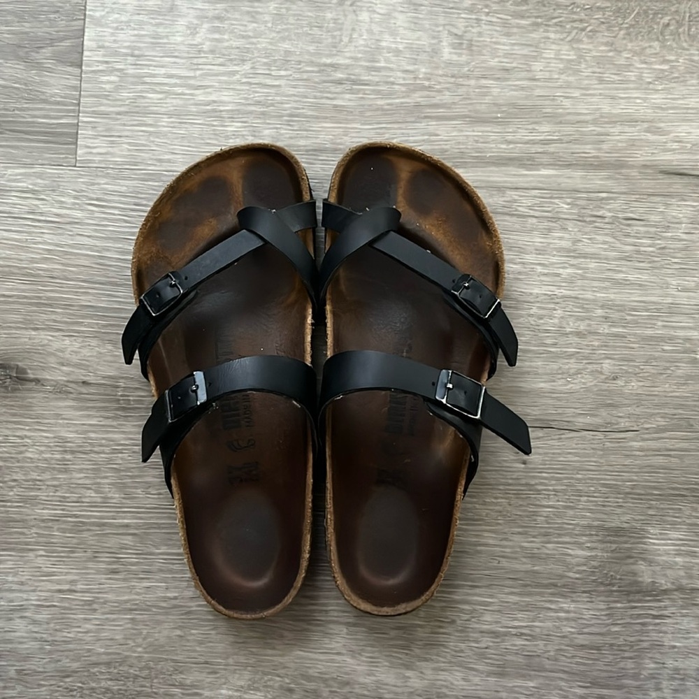 Birkenstock Mayari sandal